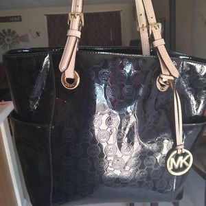 Michael Kors purse